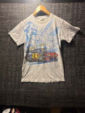 Youth Kids Vintage Jeff Gordon DuPont 24 NASCAR Graphic T-Shirt